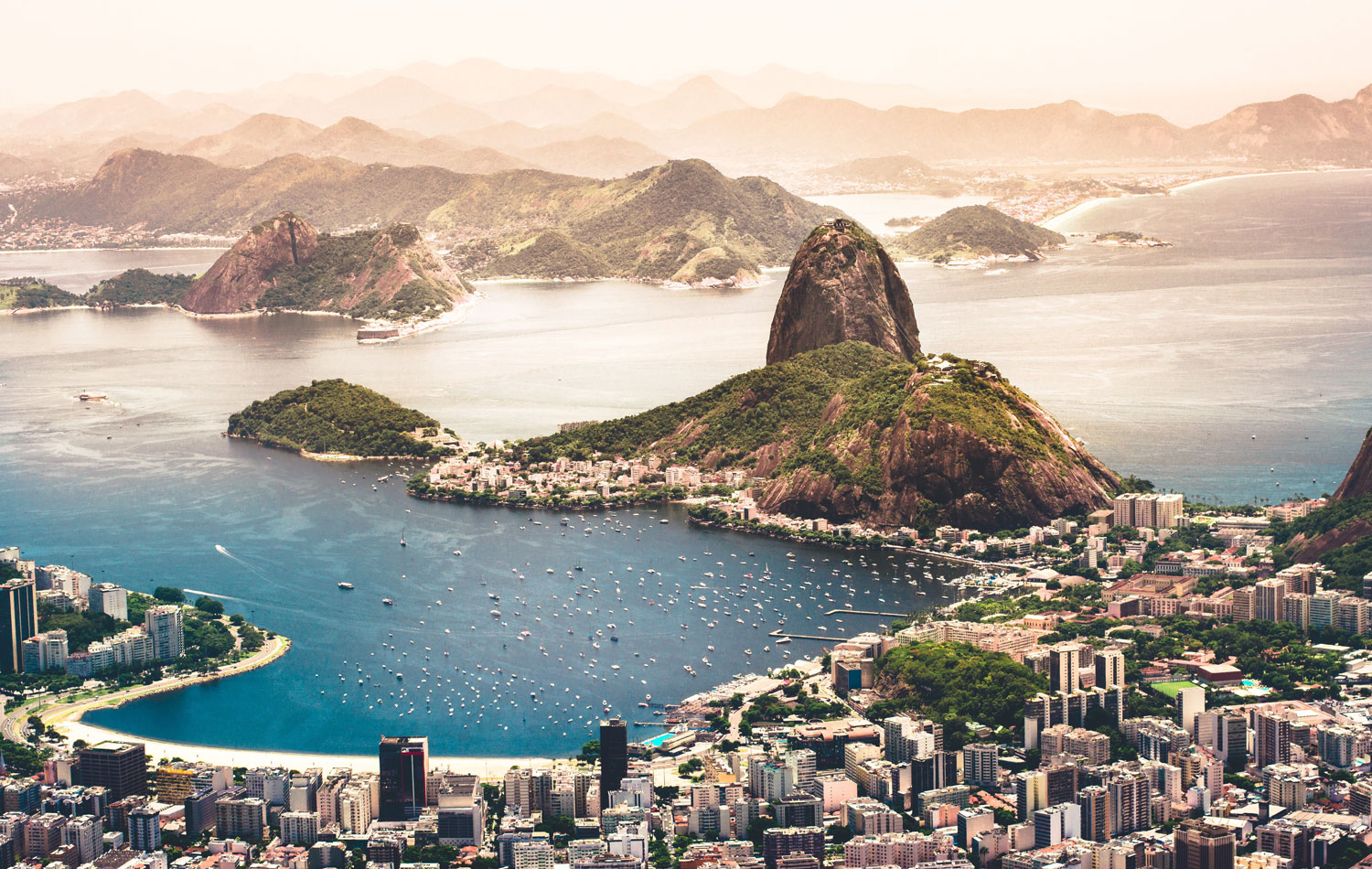 beautiful-island Real Estate Brokerage CRM vs Individual Agent CRM: 5 Critical Differences That Will Transform Your Business in 2025