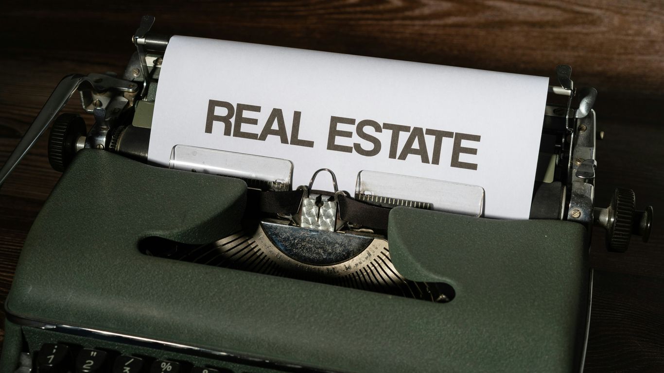 Top 10 Real Estate CRMs Compared